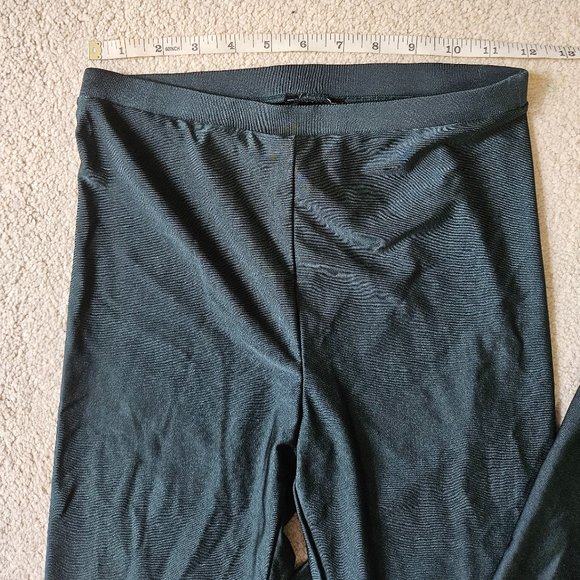 Shiny green leggings - Picture 3 of 4